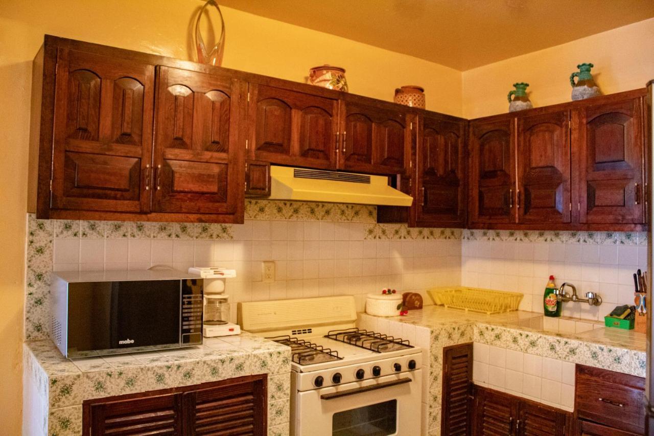 Villa Flores, Casa En El Centro De Маскота Екстериор снимка