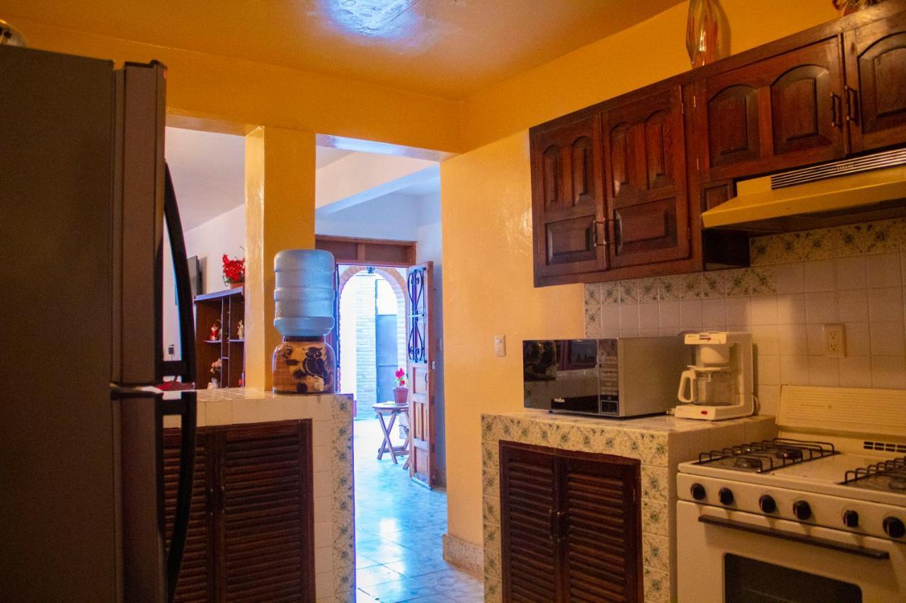 Villa Flores, Casa En El Centro De Маскота Екстериор снимка