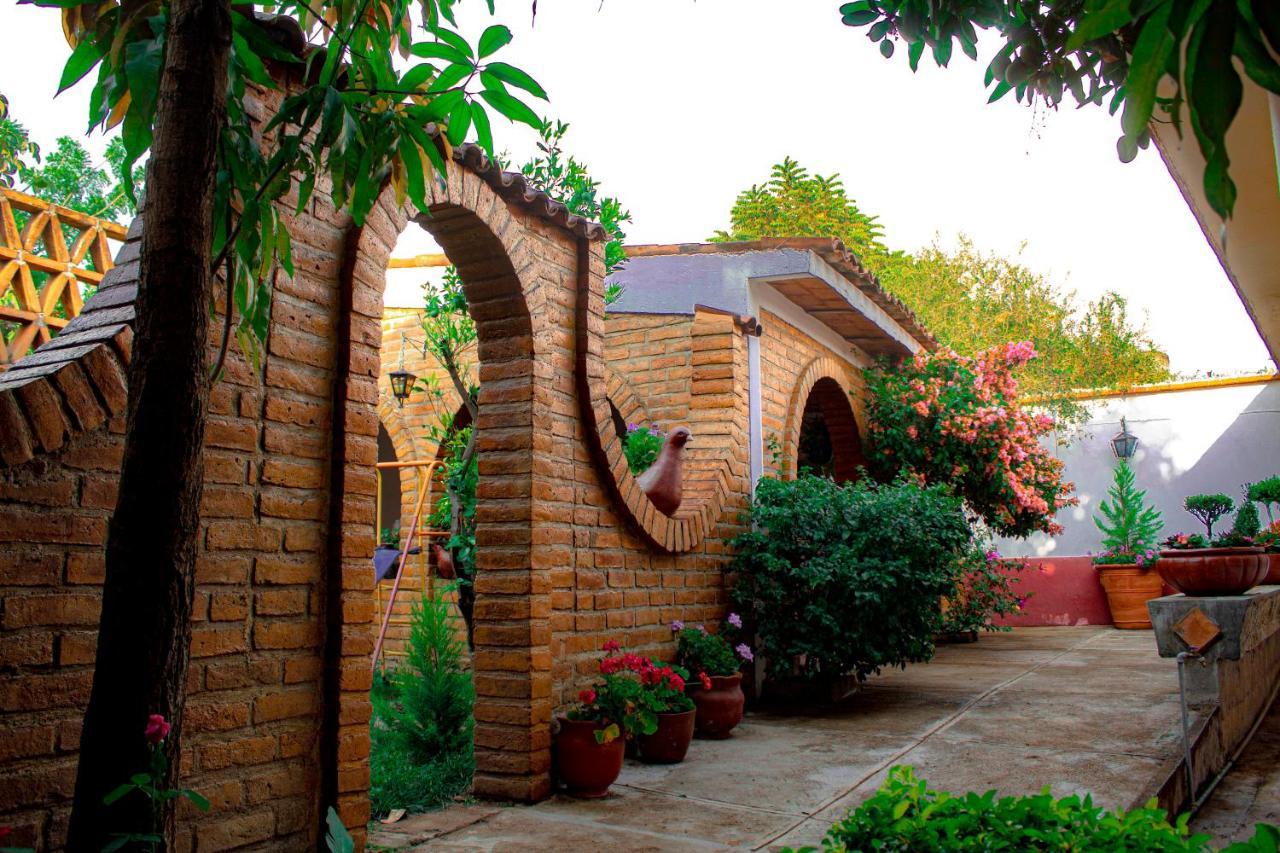 Villa Flores, Casa En El Centro De Маскота Екстериор снимка